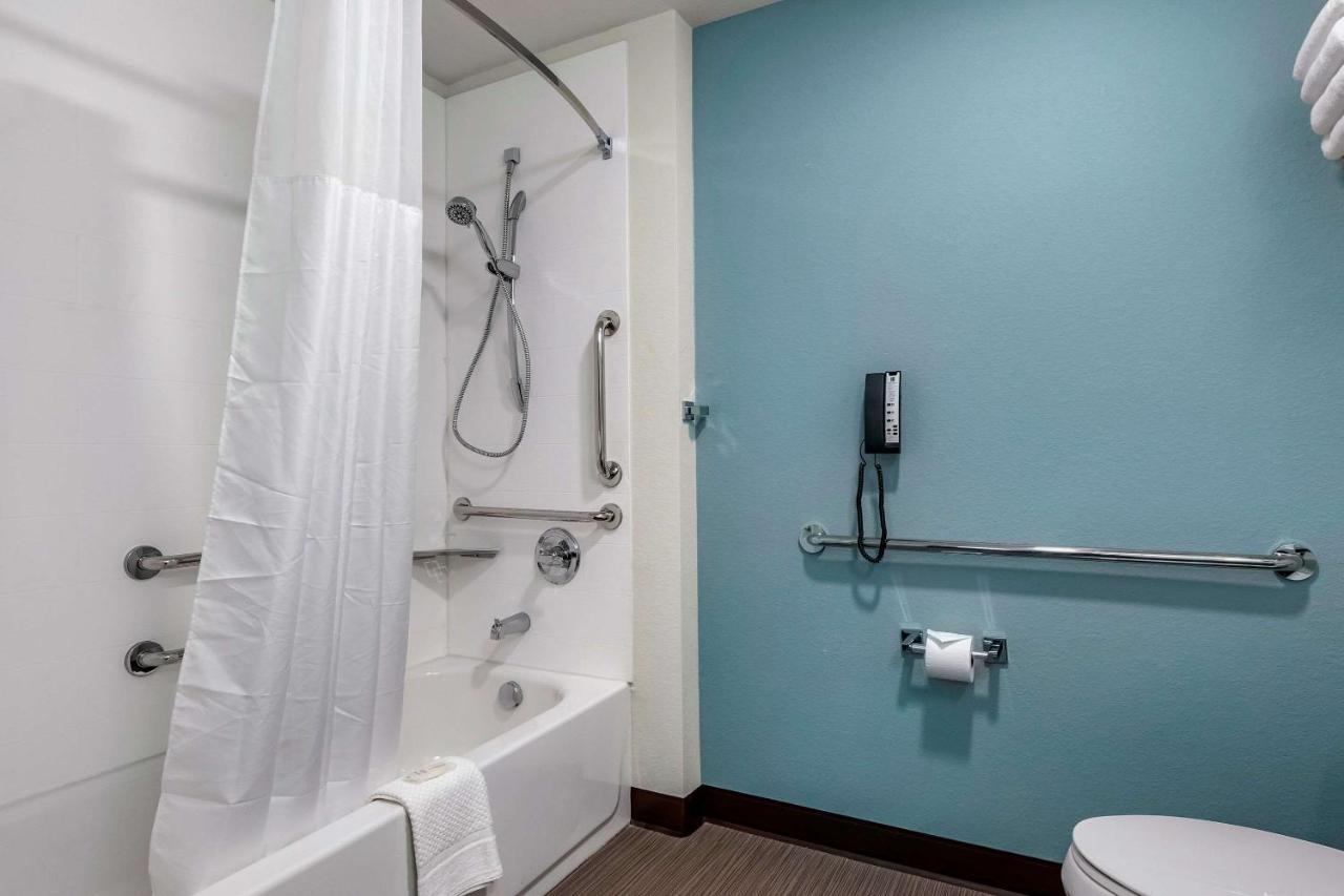 Sleep Inn Waukee-West Des Moines Экстерьер фото